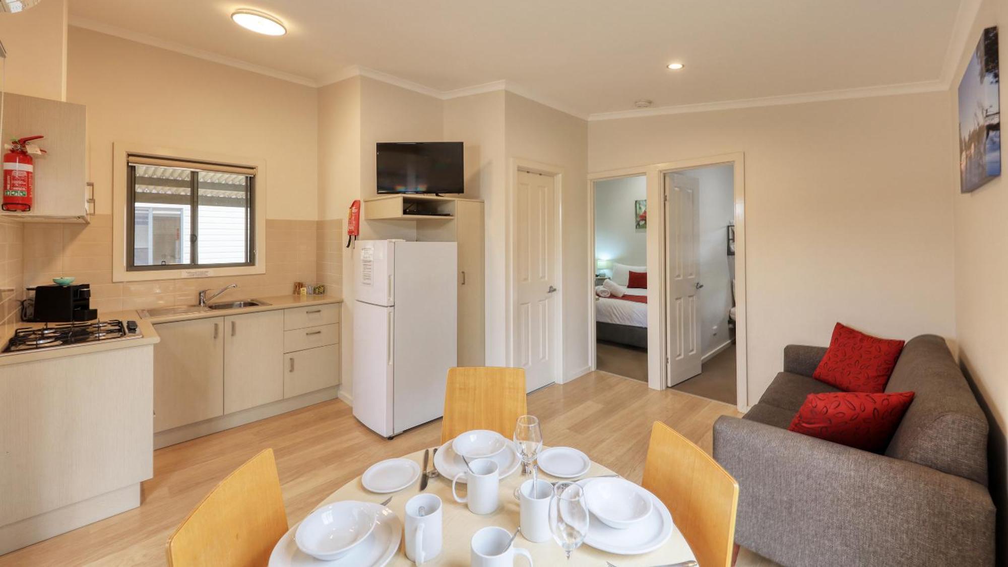 Yarrawonga Riverlands Tourist Park Екстер'єр фото
