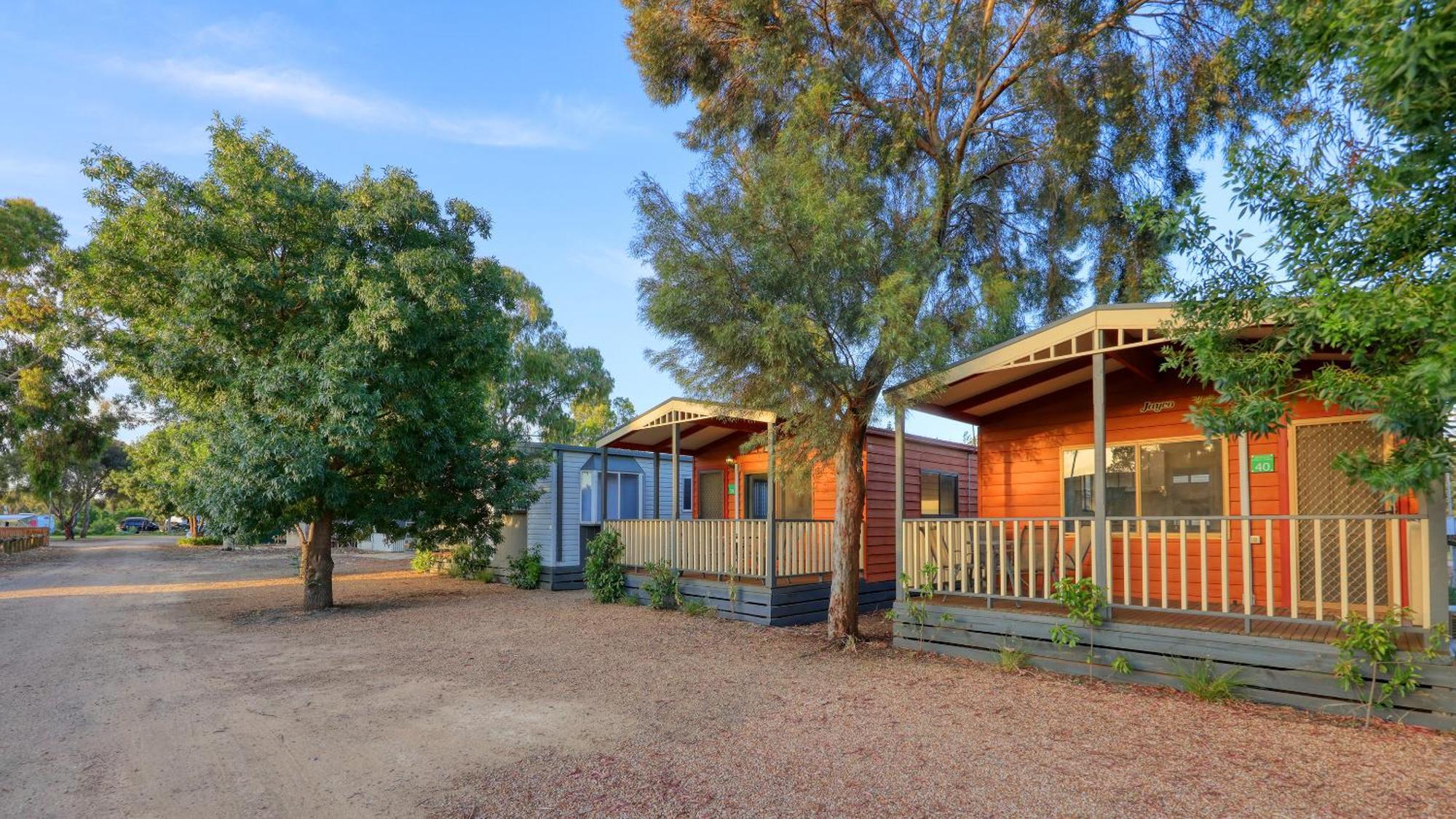 Yarrawonga Riverlands Tourist Park Екстер'єр фото
